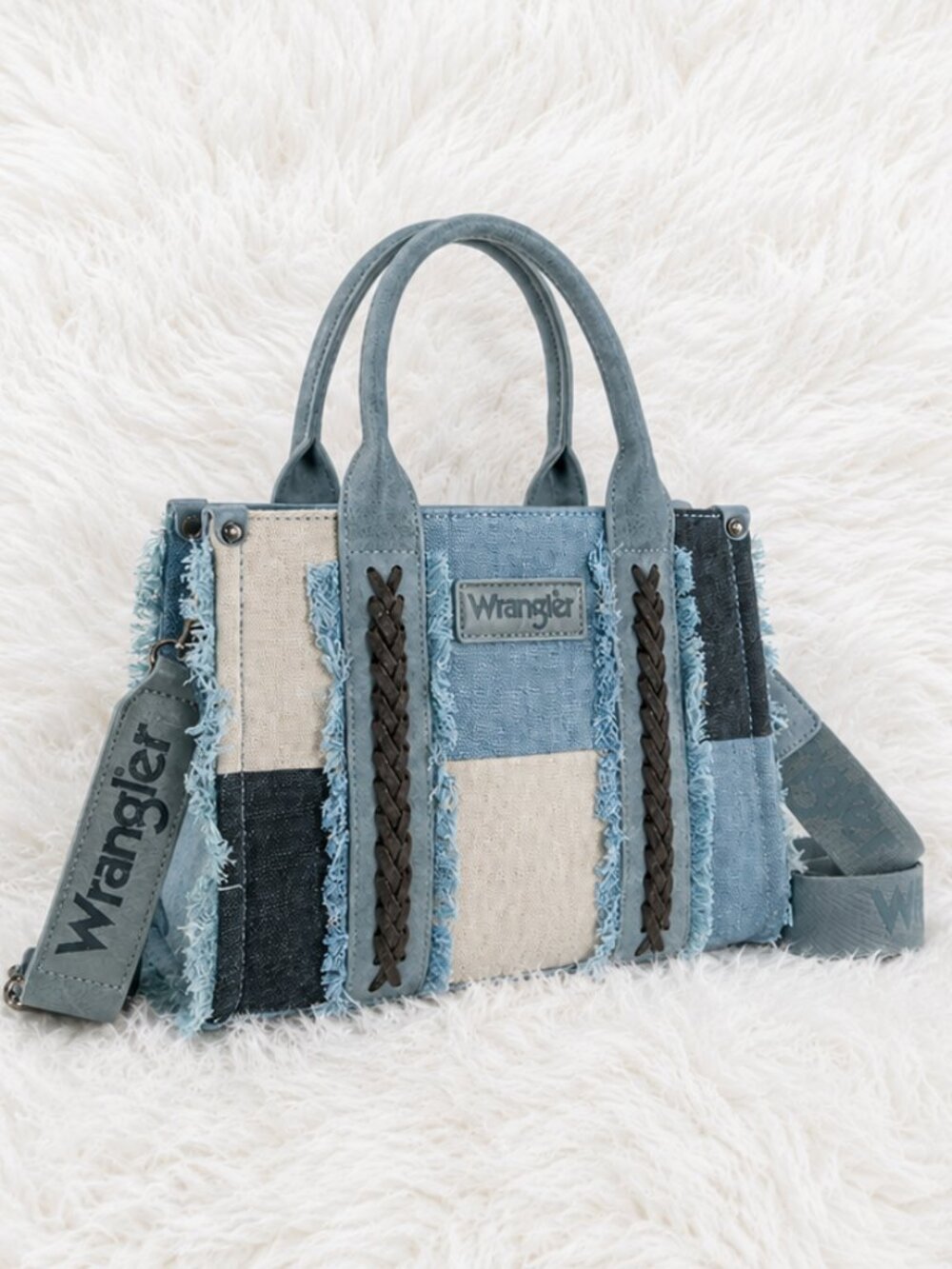 NWT Wrangler Patchwork Denim Tote Bag Crossbody Handbag - Picture 2 of 3